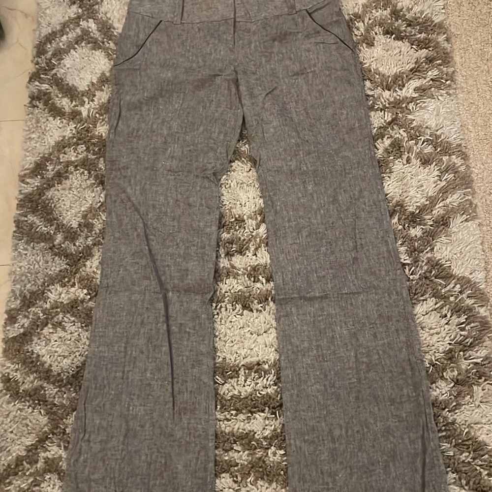 Super cute lightweight slacks